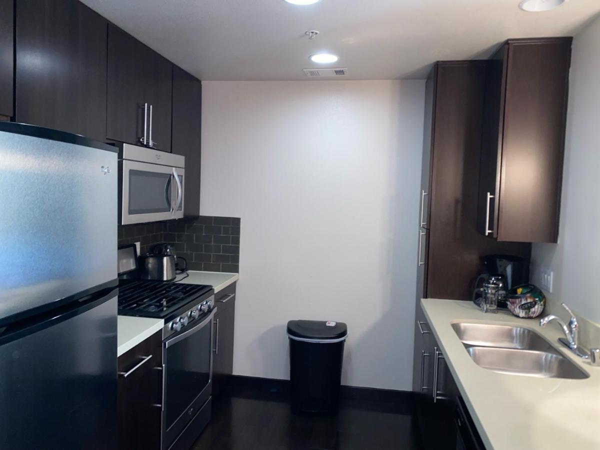 Spacious And Stylish Unit Apartment Los Angeles